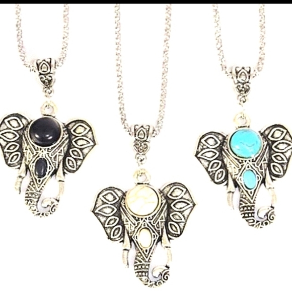 Elephant Pendant Necklace BLUE Stone 18"-22" in Chain NEW - Picture 5 of 5